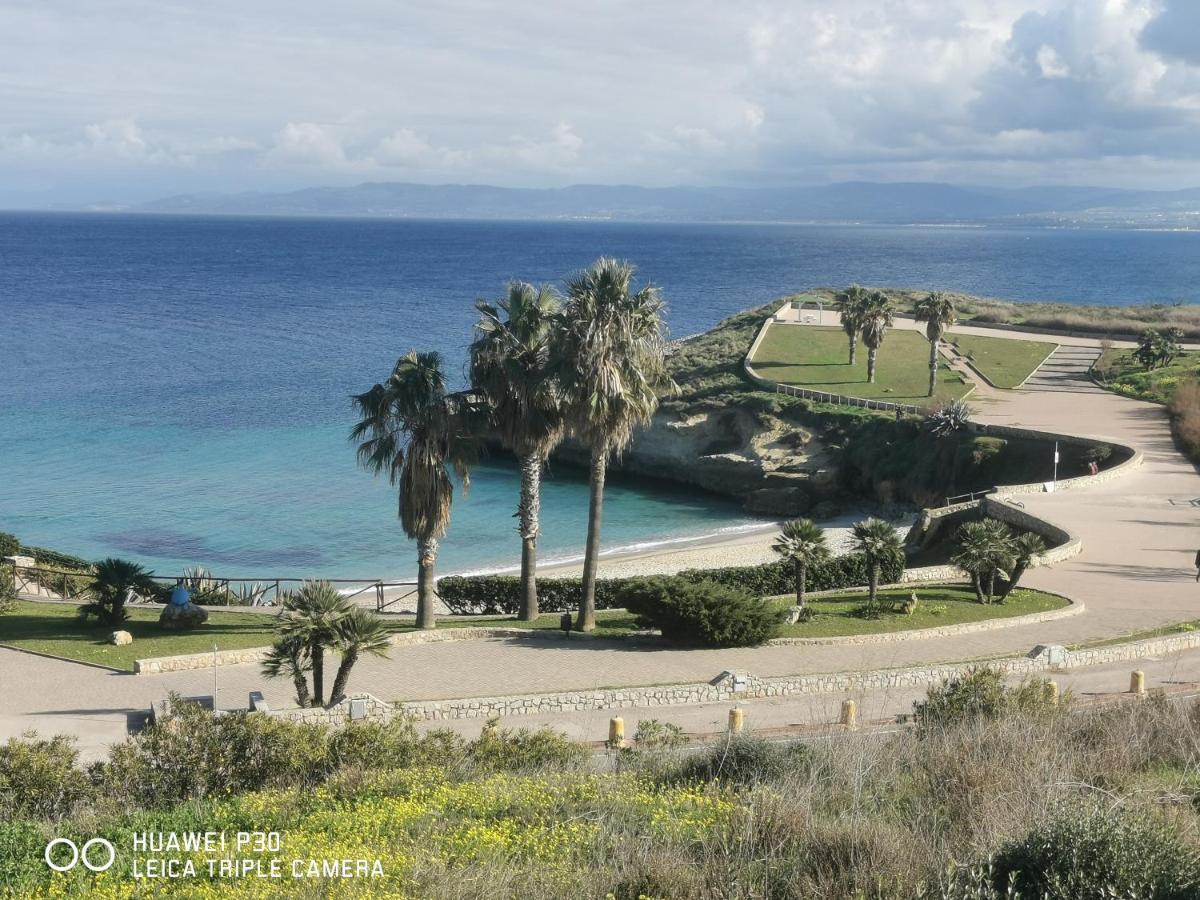 Taverna A 100 Mt Dal Mare Porto Torres Exterior foto