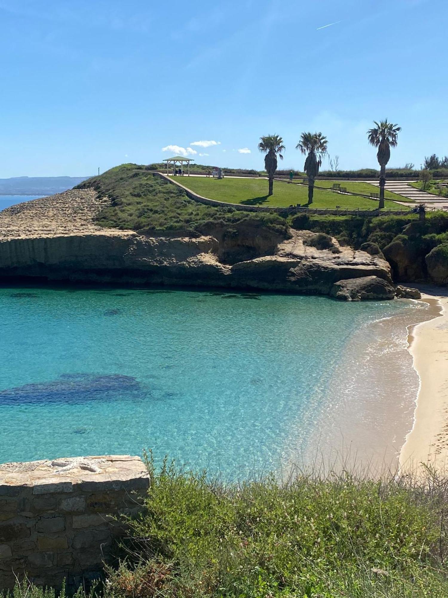 Taverna A 100 Mt Dal Mare Porto Torres Exterior foto